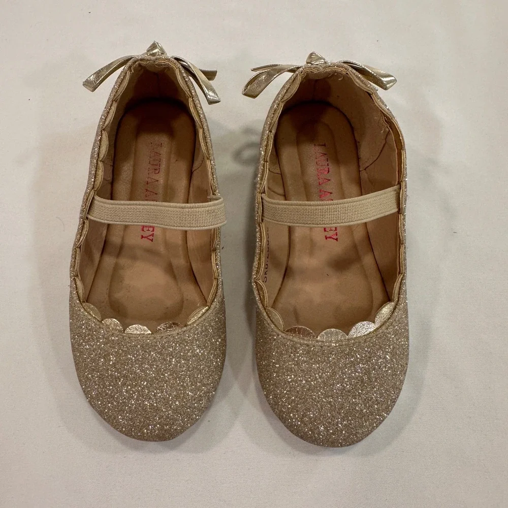 Laura Ashley laura ashley
